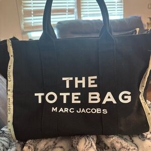 Marc Jacob’s tote bag